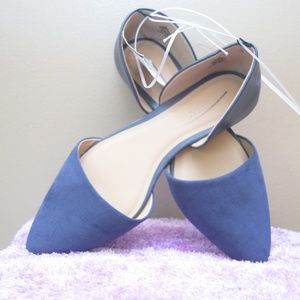 Old navy ,navy blue  flat shoes size 7